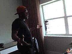 Stella Von Savage's Pussy Craves Rome Major's Deep Thrusts