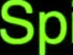 Lola spinner's petite colombian yoga session turns into tight pussy cowgirl pounding