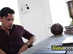 sarah wakes up horny master i suck his big cock then he fucks me deep