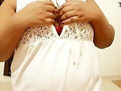 Kolkata Girl Flaunts Her Tempting Sexy Boobs Close Up