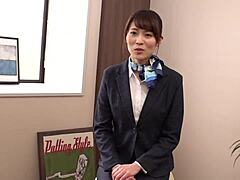 flight attendant reveals her secret av hospitality side