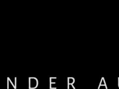 adoro questo cazzo grosso in piano... geme forte e sborra dappertutto 💦🍆🔥