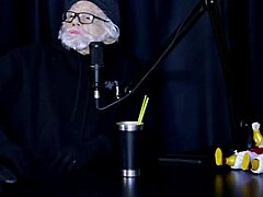 safada strips sensual, flaunts tits, spills trans virgin story on sheer red