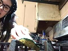 Hey chinese teen alexandria, show us your sexy gaping promos