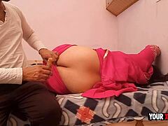 punjabi bhabhi gets ass massaged then fucked hard by bihaari creampie