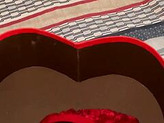 muscular brazilian housewife flashes her sexy tattooed legs for you