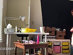 She cleans her room completely naked in secret voyeur pov