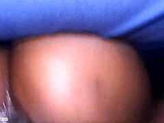 se faire sucer c'est trop jouissif... j'ai joui partout sur sa chatte ebony mouillée et serrée