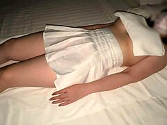 damn, that horny masseuse nails the hot client pussy doggystyle creampie