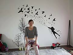 yoga lesson babe mature wife big ass milf european natural tits fetish instruction cute small tits