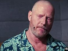 damn stepdad dick chibbles wants stepdaughter coco lovelock's tight wet pussy so bad 😩 she squirts on his cock doggystyle!