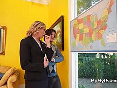 Drilling Sexy Milf Campaign Manager Stockings