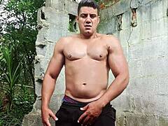 Yuri Gaúcho Jerks Massive Hairy Cock Relieving Intense Urge