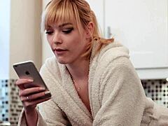 Picture Perfect Babe Teases with Selfies Before Deep Fucking Cumshot Facial