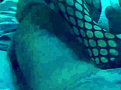 Fuck yes! Sexy nylon footjob in tight leggings explodes!