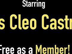 lesbians carmen valentina and cleo munch wet pussy lips after bet lost 😍👅💦