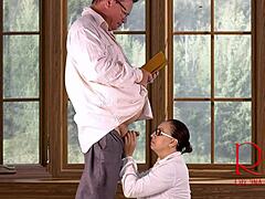 Regina Noir Sucks Boss Dick to Cum-Filled Facial at Office Window