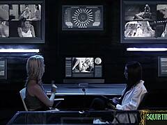 Lesbian threesome babes finger wet squirting pussies