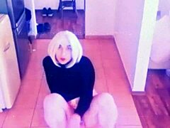 Tranny Babe Veronica Explores Toys Solo