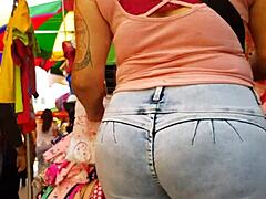 Jeans Tease Culazo's Hidden Curves