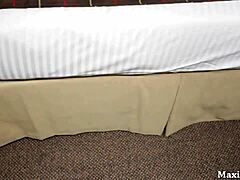 maxine x seduces hubby for that monster cock pounding 🍆💦