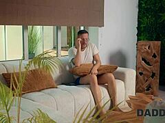 shh daddy4k so we won't get caught fucking in stockings 😏