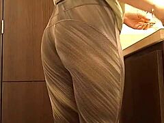 damn i hid camera in spanish uni girl's bathroom catching her sexy latina ass upskirt intimate skirt lift