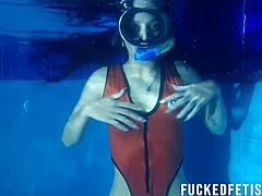 😍 helen star's sexy latina tits tease underwater with diving mask at pool 🏊‍♀️