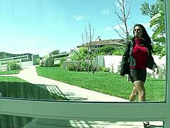 black haired kerry louise craves hard pounding in pierced pussy at casting