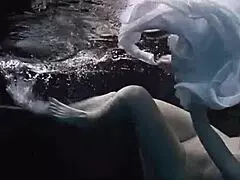 andrejka shows off underwater moves in the pool