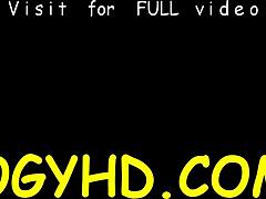 Ta stari tip ni mogel upreti se fukanju tesnega telesa mladega ruskega angela