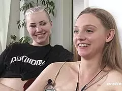 Do young lesbians love pussy eating?