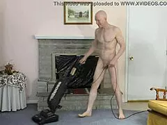 Gay nudist poetst huis schoon relaxed 😊