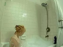 annie archer enjoying a relaxing shower bath 😊