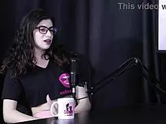 i'm that timid transsexual yumi trap hiding my cock in photos, but doing what i want