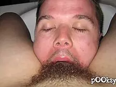 مراهقة فرنسية مشعرة تتناك بقوة في الحمام