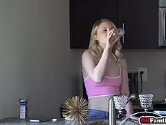 Notices hole in teen stepsister chloe cherry's pants and fucks her pussy