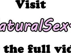 Model european cu țâțe mari călărește cowgirl și e stropită cu spermă fierbinte