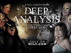 Убедљива маћеха са огромним сисама заводи другара свог посинка за сирову акцију на каучу