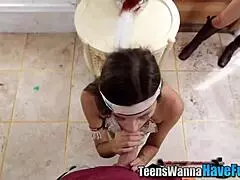 Reality cosplay teen 18+ getting jizz facial 😜