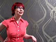 Step aunt Kylee can't resist virgins in taboo roleplay. She craves their first time.