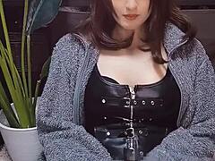 うわっ、猫耳の可愛いレディボーイが個人動画でノンストップでシコってる！