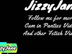 ヨガ中にキツいロシアマンコを擦ってパンティに射精するより熱いことある？