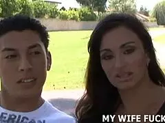 watching my wife mia fucking a stranger