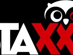 बड़े बूब्स वाली जापानी जवान लड़की ने चार हार्ड लंड चूसे और चुदवाए, चेहरा कम से ढक गया