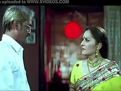 story of an indian aunty in her daily life