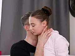 Medic Stares Hymen Check-Up And Virgin Girl Shagging