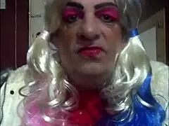 Bisexual crossdresser intensely enjoys tasting his own piss.