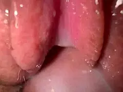 Super aproape! Fut o pizdă strâmtă de adolescentă cu final cremos uimitor!