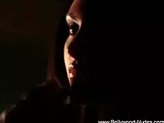 i feel hotter every time she dances gracefully and gentley